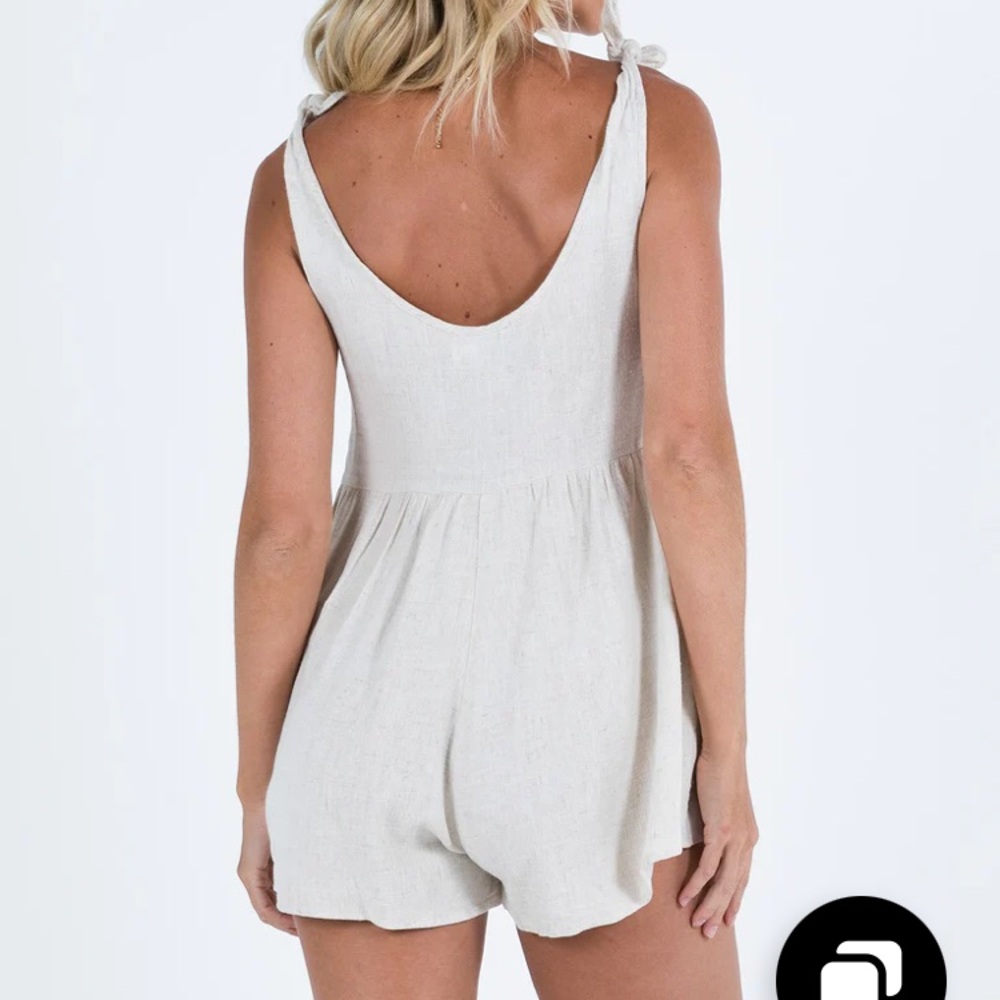 Princess Polly Tay Short Romper Outfit Tie Shoulder Straps Pockets Linen Beige 2 - Picture 5 of 15